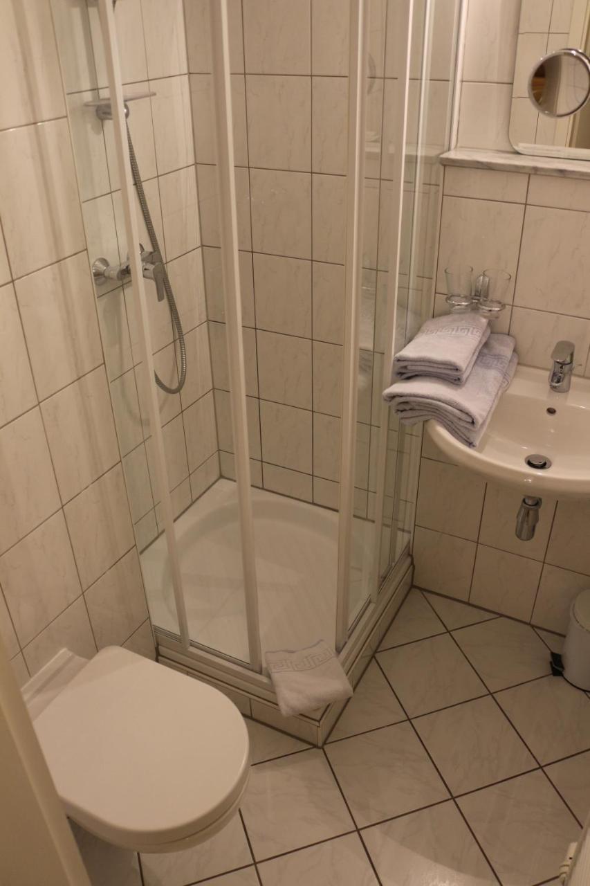 Gaestehaus Kirschgarten Bodenheim Pokoj fotografie